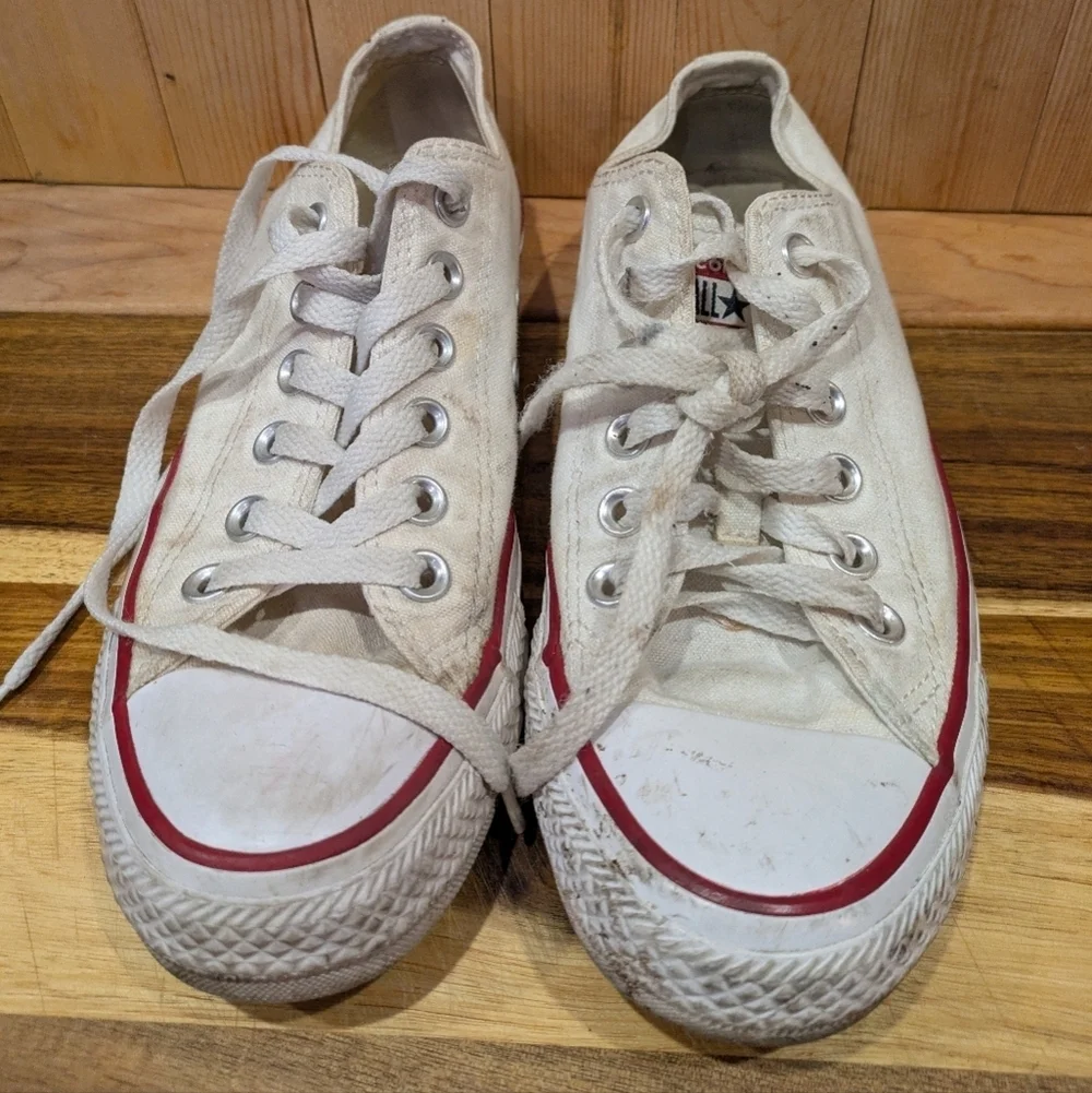 Converse White Canvas Sneakers Women's Size 7 Mens Size 5